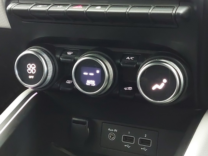 Used Renault Clio 2022 for sale - 76897584: Photo 17