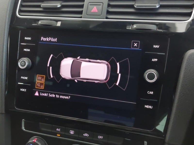 Used Volkswagen Golf 2019 for sale - 76393117: Photo 12