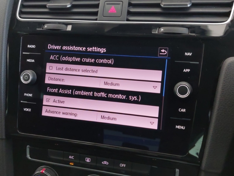 Used Volkswagen Golf 2019 for sale - 76393117: Photo 14