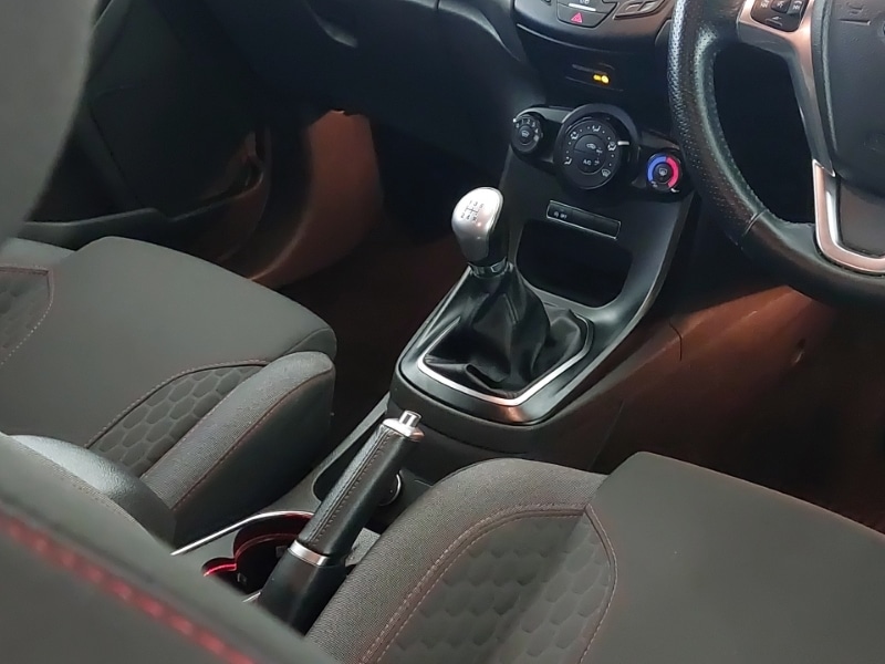 Used Ford Fiesta 2016 for sale - 76567054: Photo 11