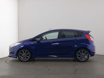 Used Ford Fiesta 2016 for sale - 76567054: Photo