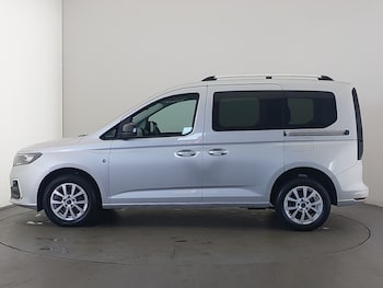Used Ford Tourneo Connect 2023 for sale - 79505700: Photo