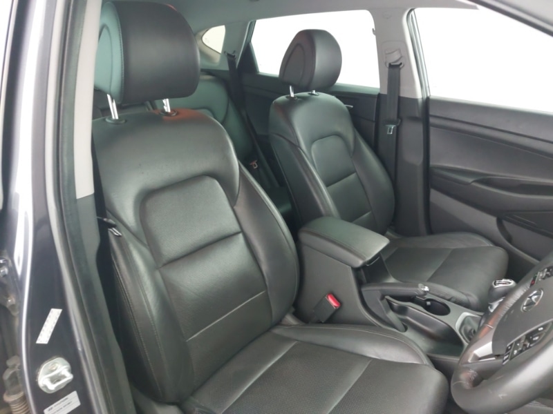 Used Hyundai TUCSON 2017 for sale - 77105455: Photo 12