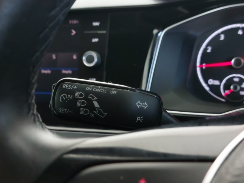 Used Volkswagen Polo 2018 for sale - 76987400: Photo 15