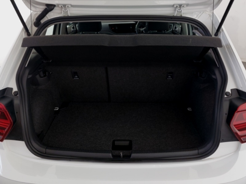 Used Volkswagen Polo 2018 for sale - 76987400: Photo 8