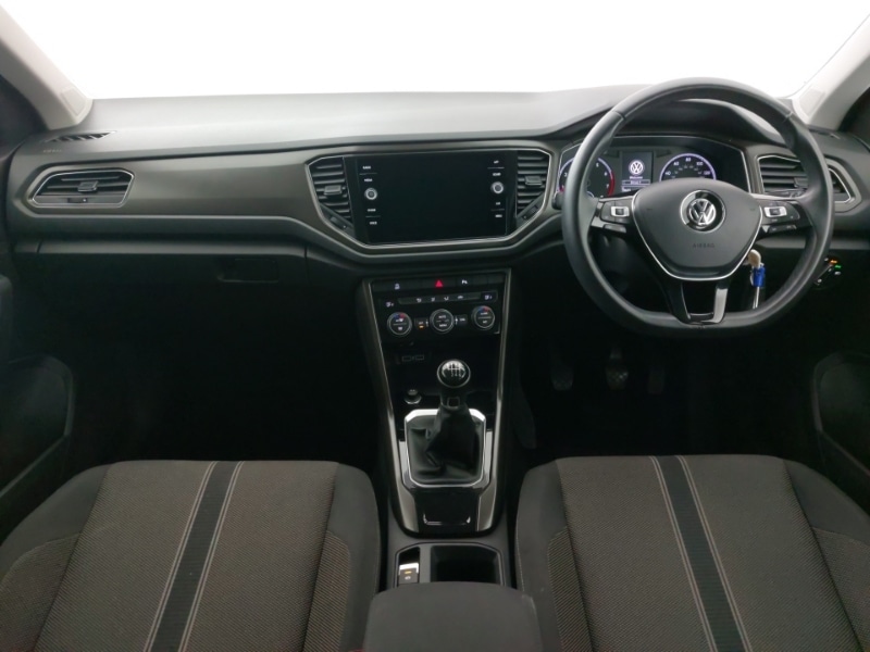 Used Volkswagen T-Roc 2019 for sale - 77333635: Photo 2