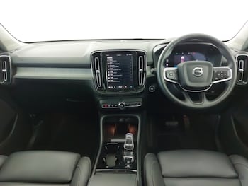 Used Volvo XC40 2024 for sale - 76195809: Photo