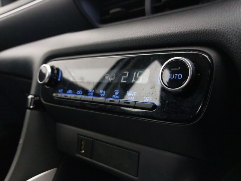 Used Toyota Yaris 2022 for sale - 76860234: Photo 15