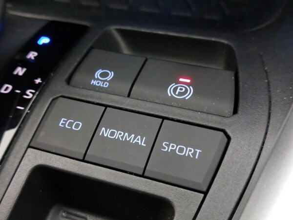 Used Toyota RAV4 2021 for sale - 76058871: Photo 19