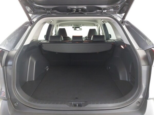 Used Toyota RAV4 2021 for sale - 76058871: Photo 8