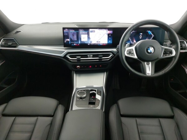 Used BMW 3 Series 2024 for sale - 76054700: Photo 2