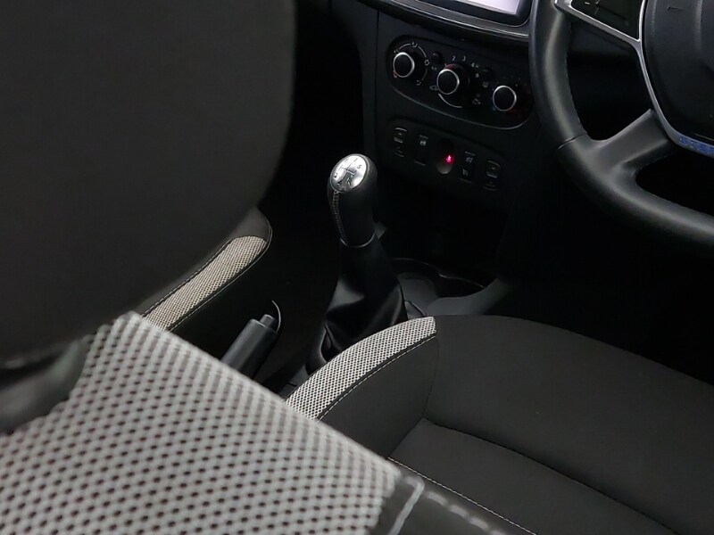 Used Dacia Sandero Stepway 2019 for sale - 77623323: Photo 11