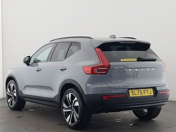 Used Volvo XC40 2025 for sale - 79803986: Photo
