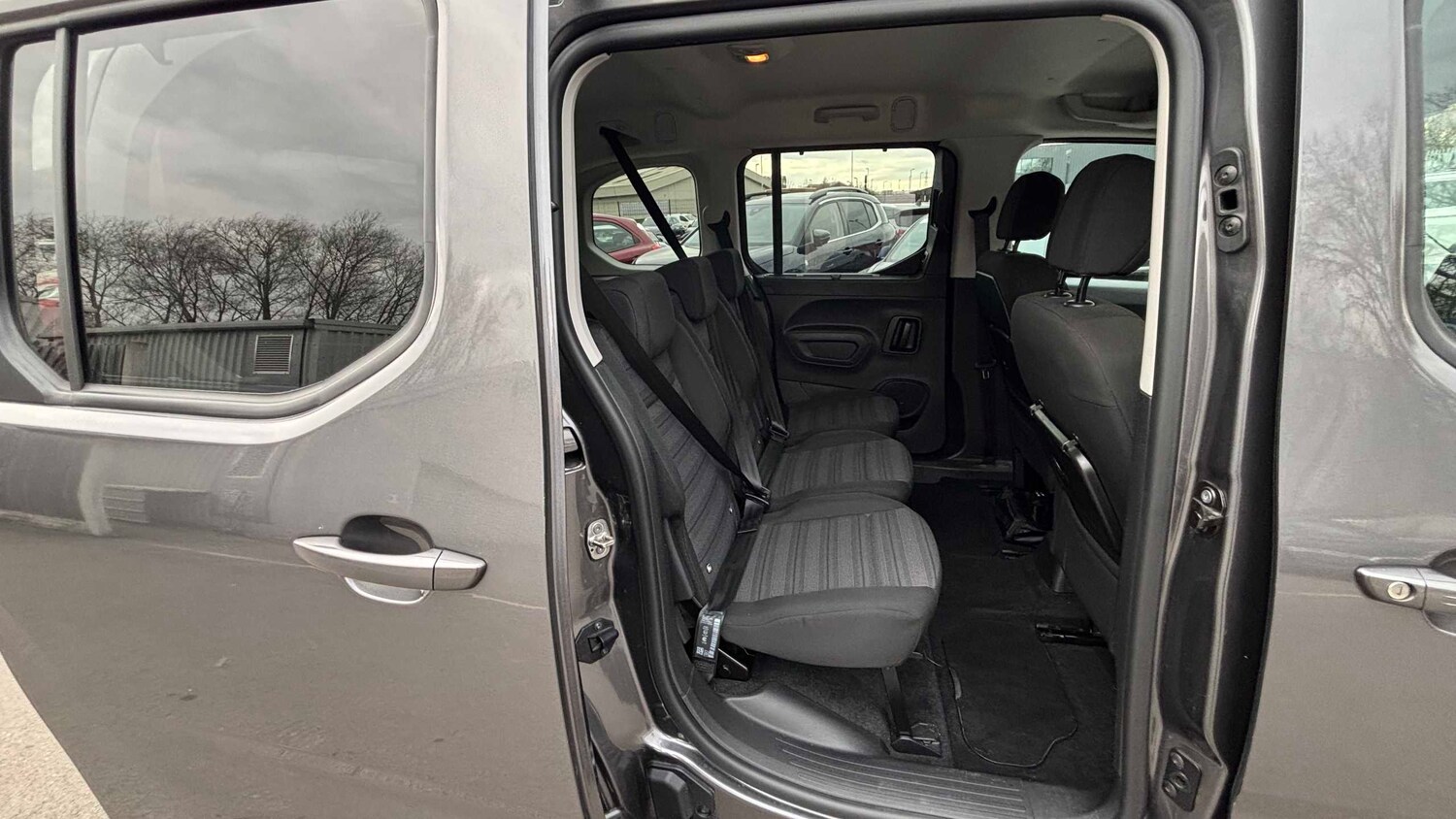 Used Vauxhall Combo Life 2021 for sale - 77856366: Photo 8