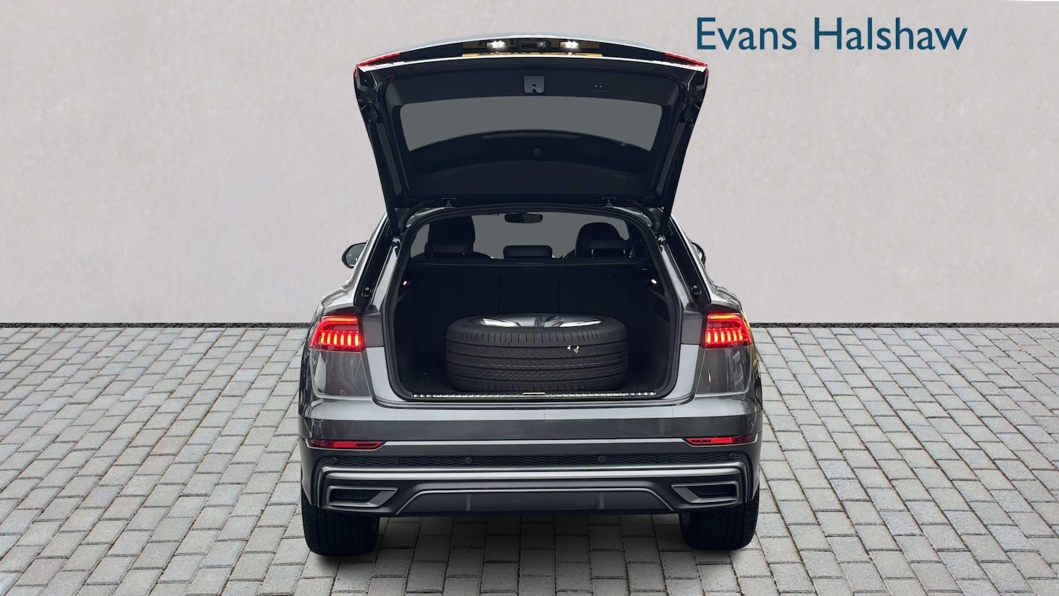 Used Audi Q8 2019 for sale - 77860768: Photo 4