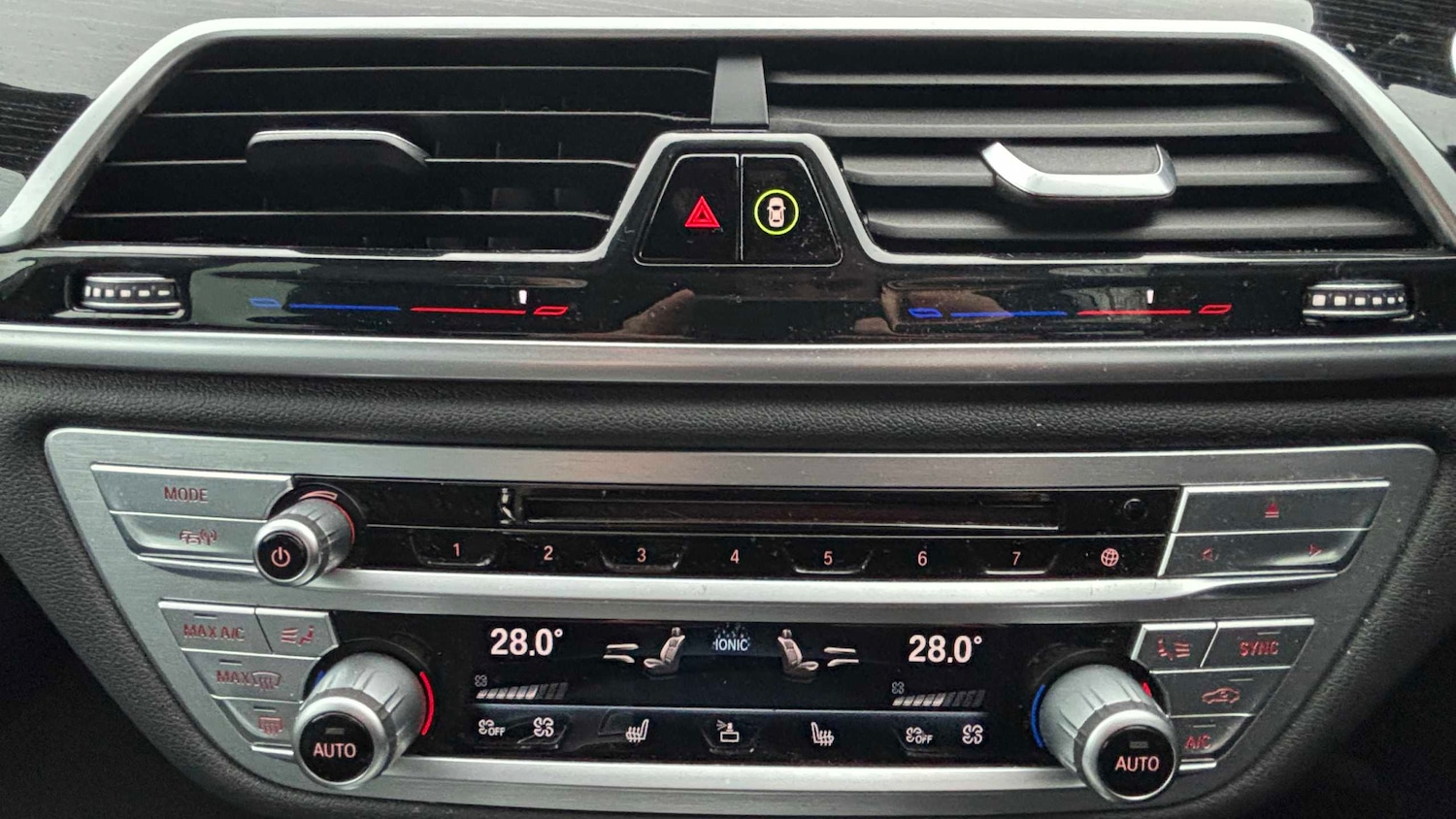 Used BMW 7 Series 2017 for sale - 77894365: Photo 13