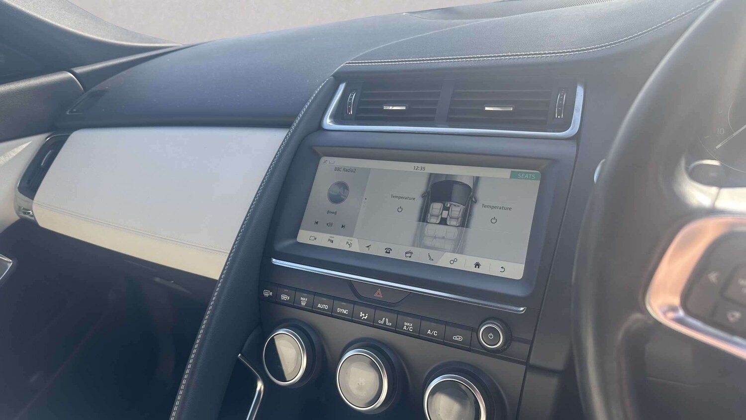 Used Jaguar E-Pace 2018 for sale - 77858040: Photo 12