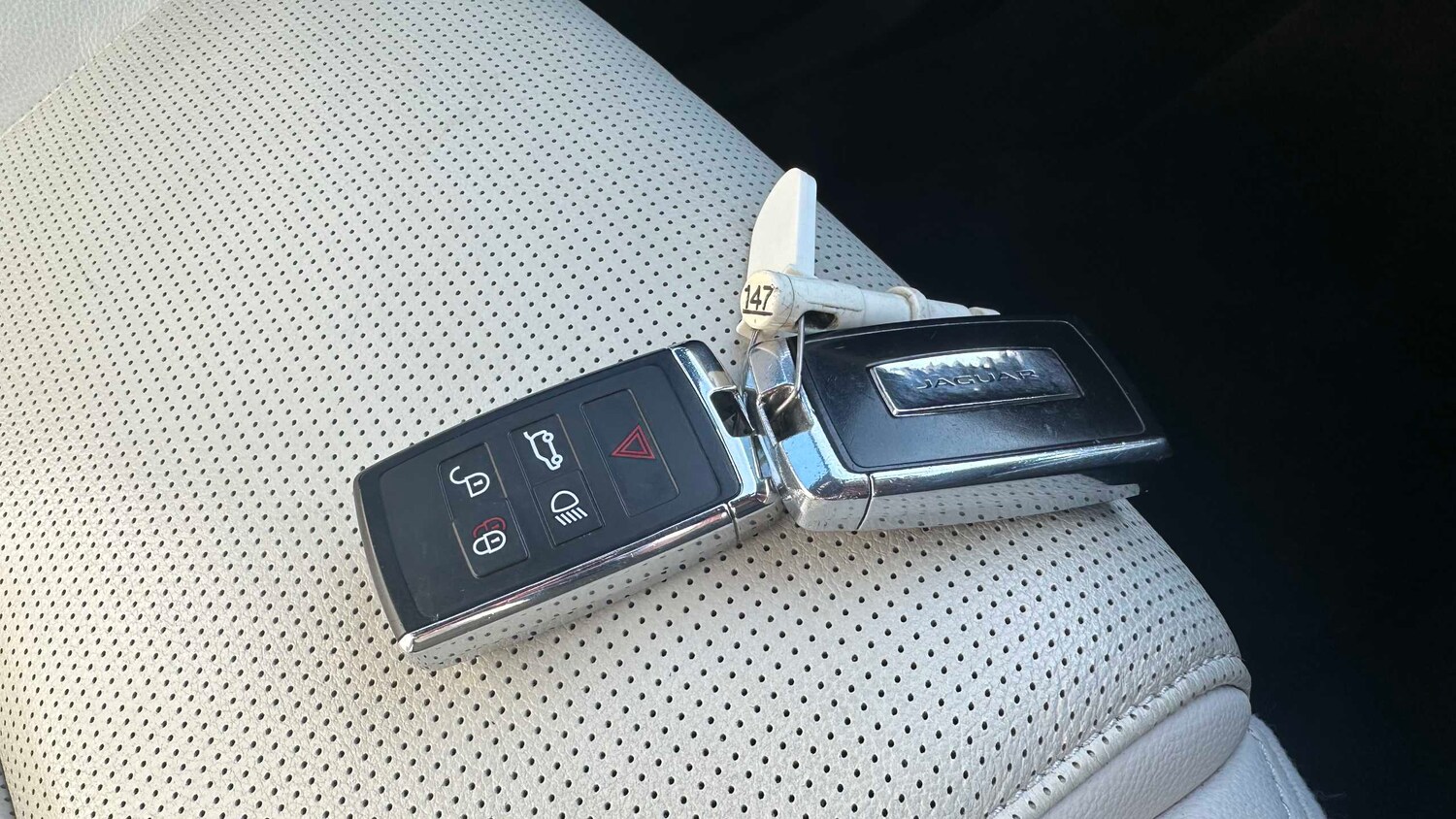 Used Jaguar E-Pace 2018 for sale - 77858040: Photo 20