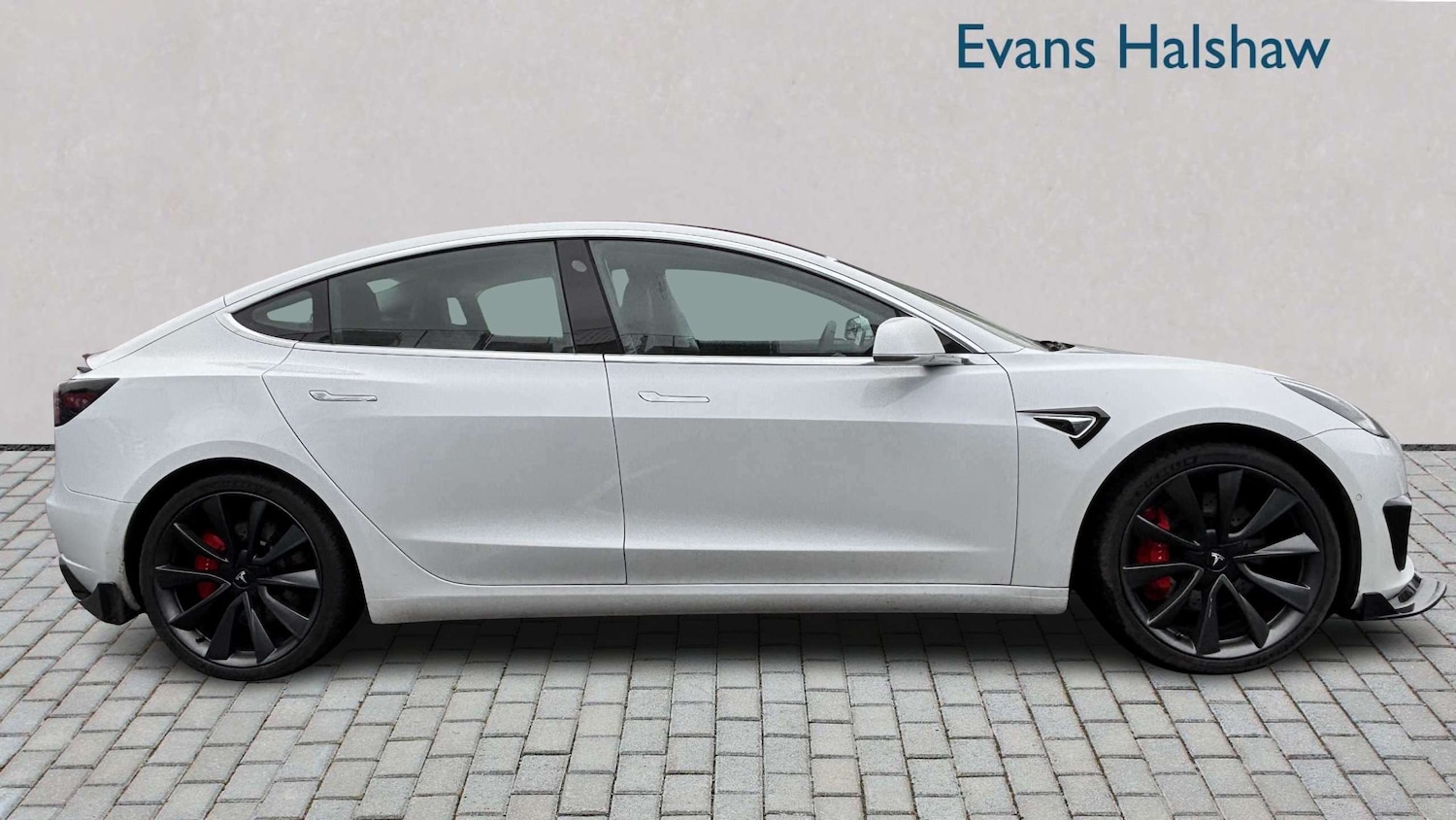 Used Tesla Model 3 2020 for sale - 77856577: Photo 3