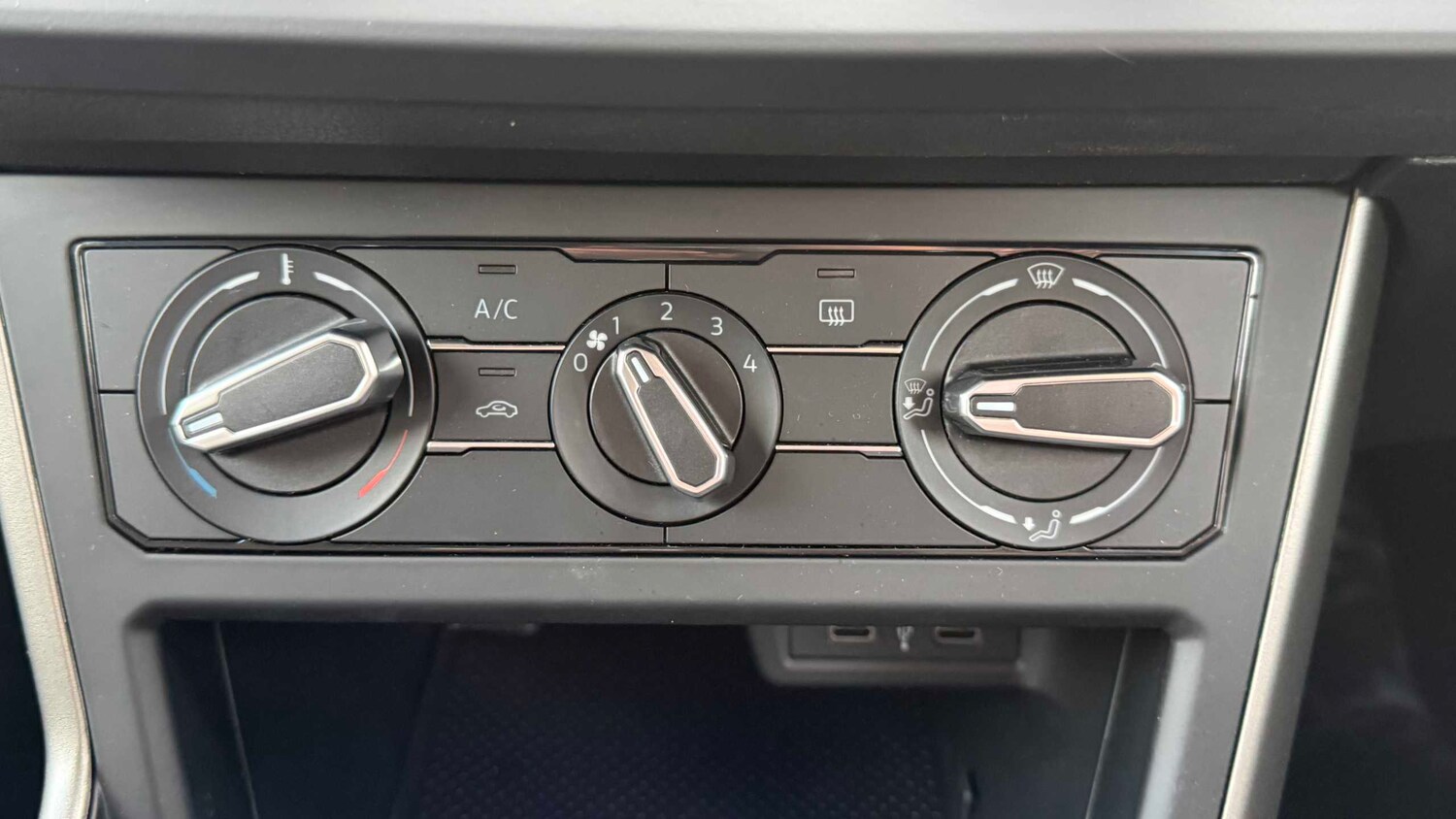 Used Volkswagen Polo 2021 for sale - 77856807: Photo 14