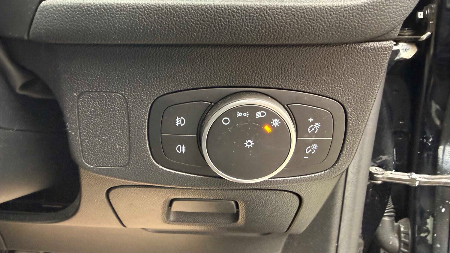 Used Ford Focus for sale - 77861818: Photo 12