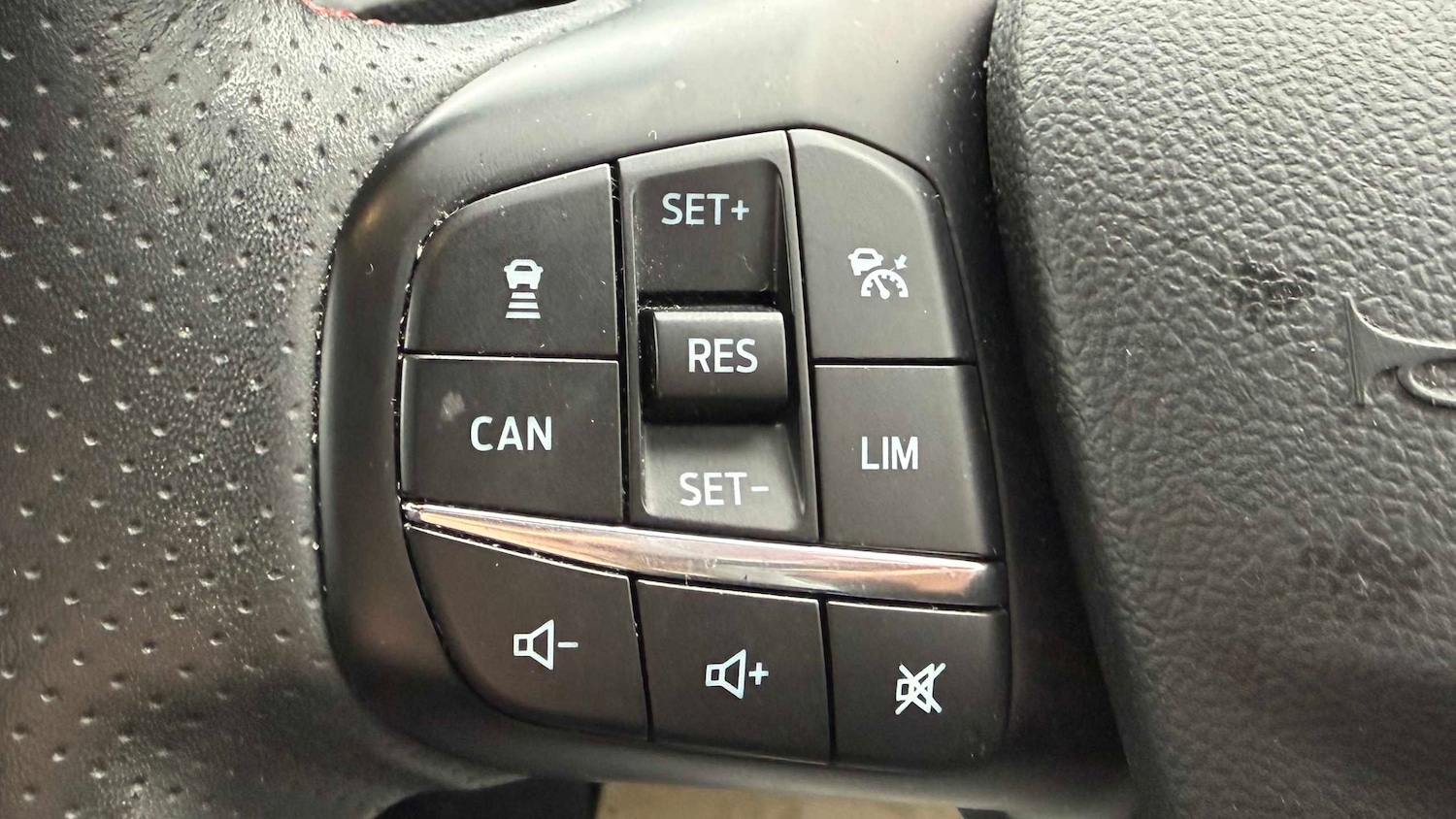 Used Ford Focus for sale - 77861818: Photo 15