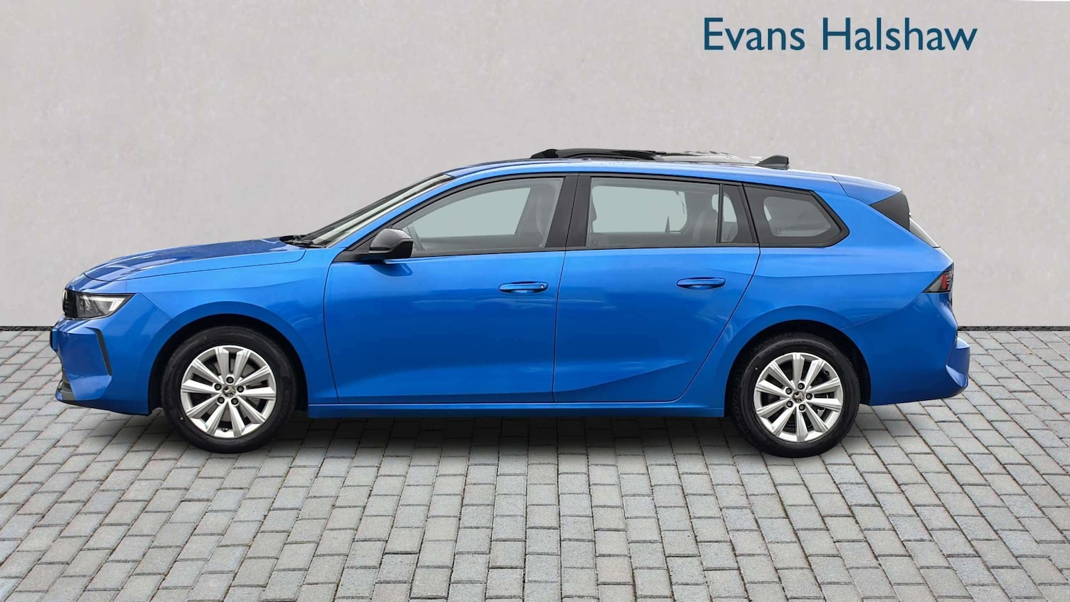 Used Vauxhall Astra 2023 for sale - 77861990: Photo 3