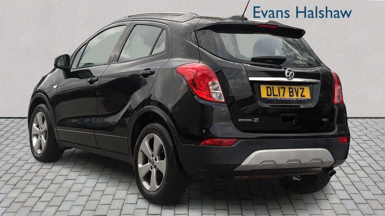 Used Vauxhall Mokka X 2017 for sale - 78104379: Photo 2