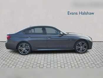 Used BMW 3 Series 2017 for sale - 79376692: Photo