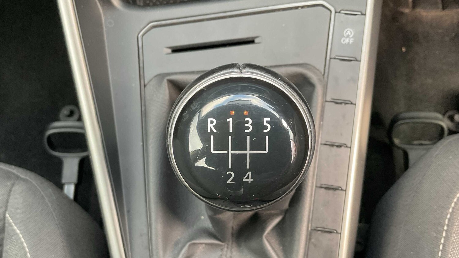 Used Volkswagen Polo 2018 for sale - 77858760: Photo 16