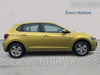 Used Volkswagen Polo 2018 for sale - 77858760: Photo