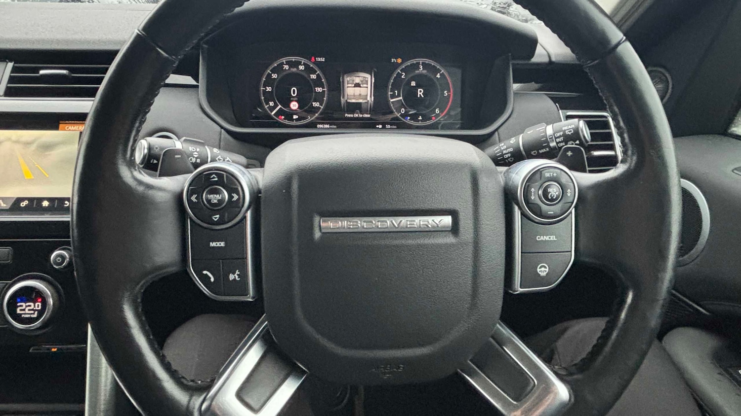 Used Land Rover Discovery 2018 for sale - 77995962: Photo 15