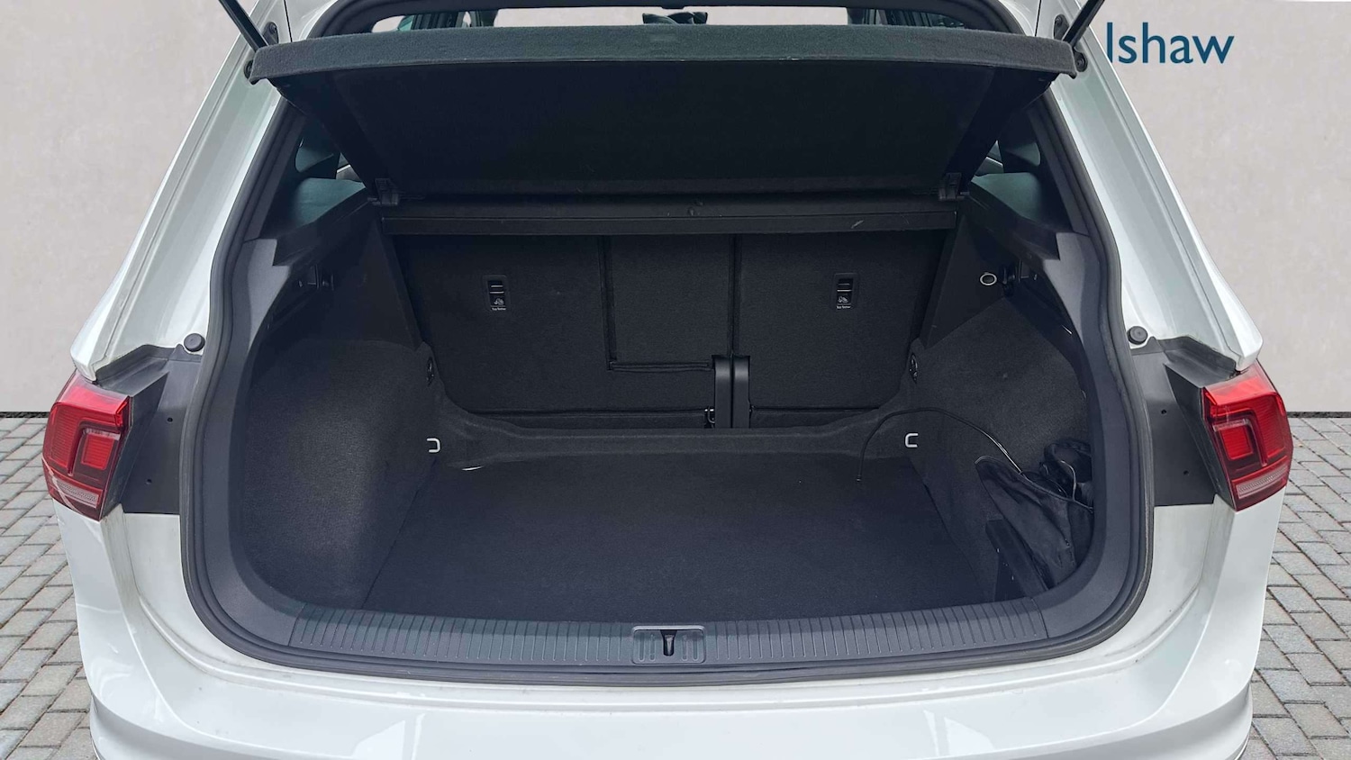 Used Volkswagen Tiguan for sale - 77857645: Photo 4