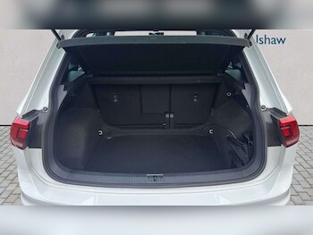 Used Volkswagen Tiguan 2023 for sale - 77857645: Photo