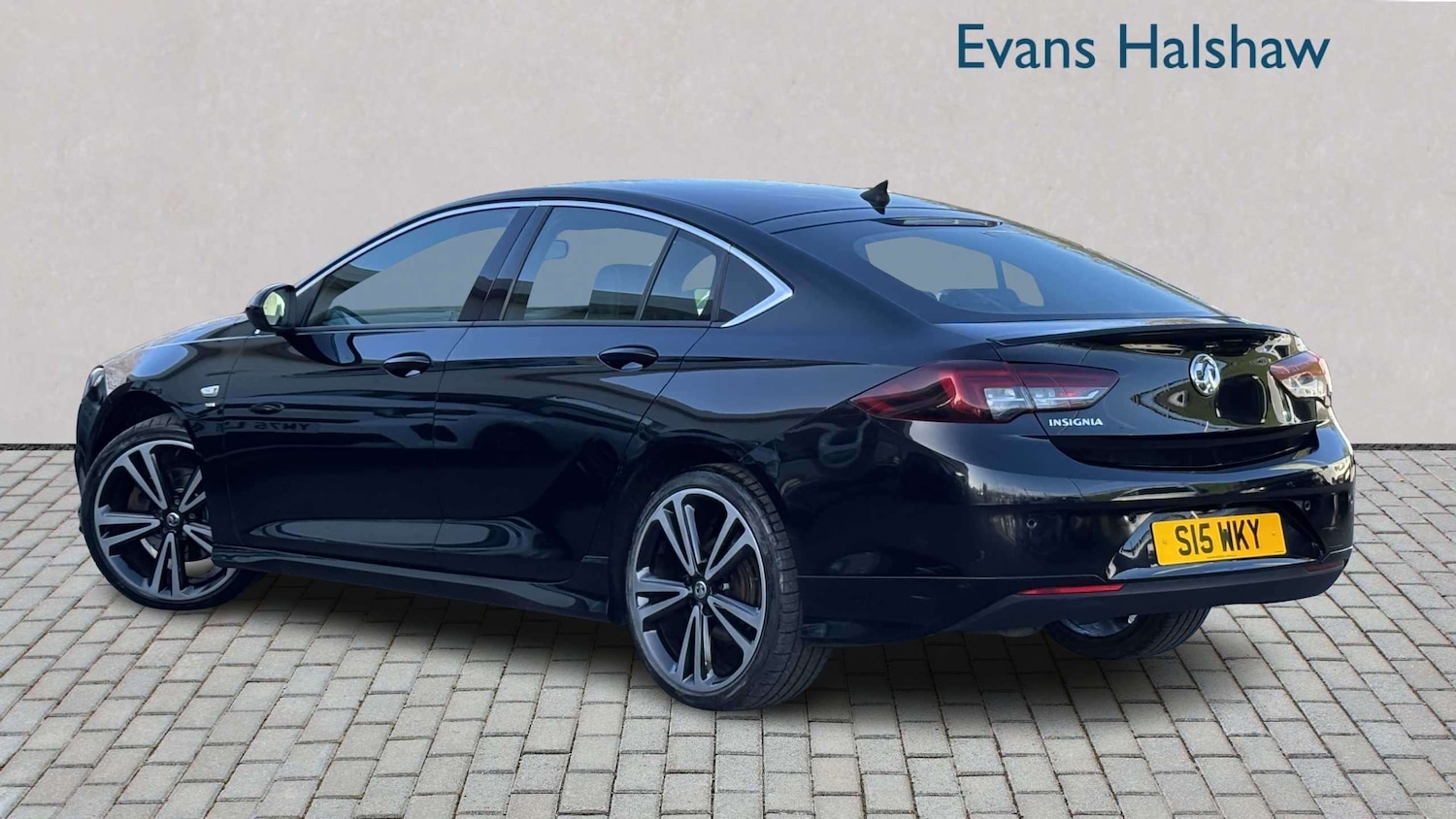 Used Vauxhall Insignia 2019 for sale - 77859755: Photo 2