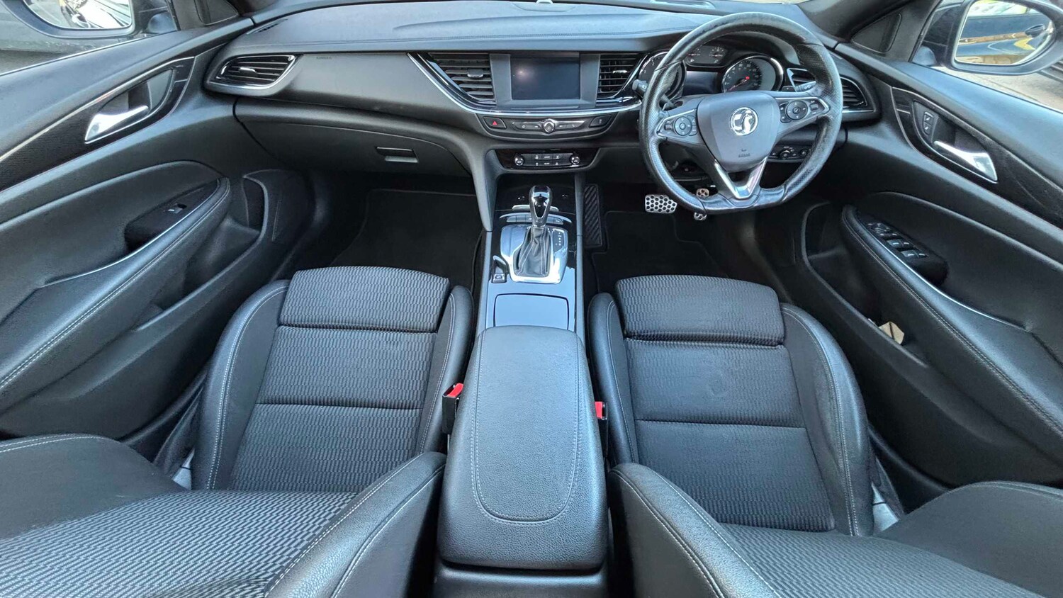 Used Vauxhall Insignia 2019 for sale - 77859755: Photo 9