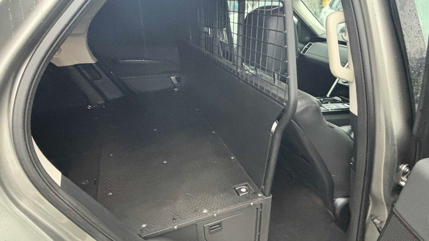 Used Land Rover Discovery 2018 for sale - 78209190: Photo 8