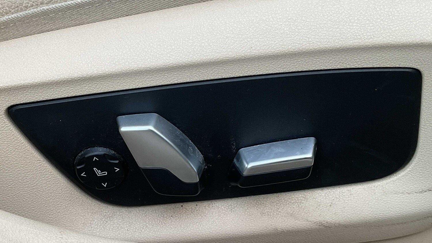 Used BMW 5 Series for sale - 77859123: Photo 16