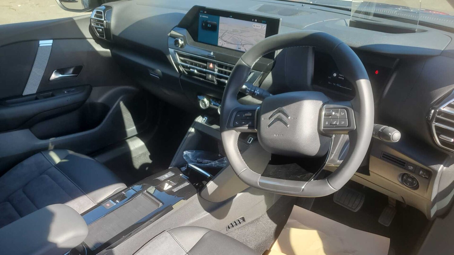 Used Citroen C4 2025 for sale - 77858087: Photo 8