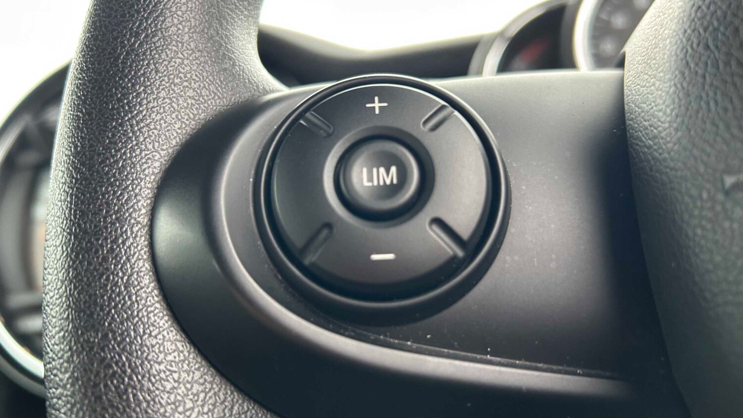 Used MINI Hatch 2019 for sale - 77885865: Photo 27