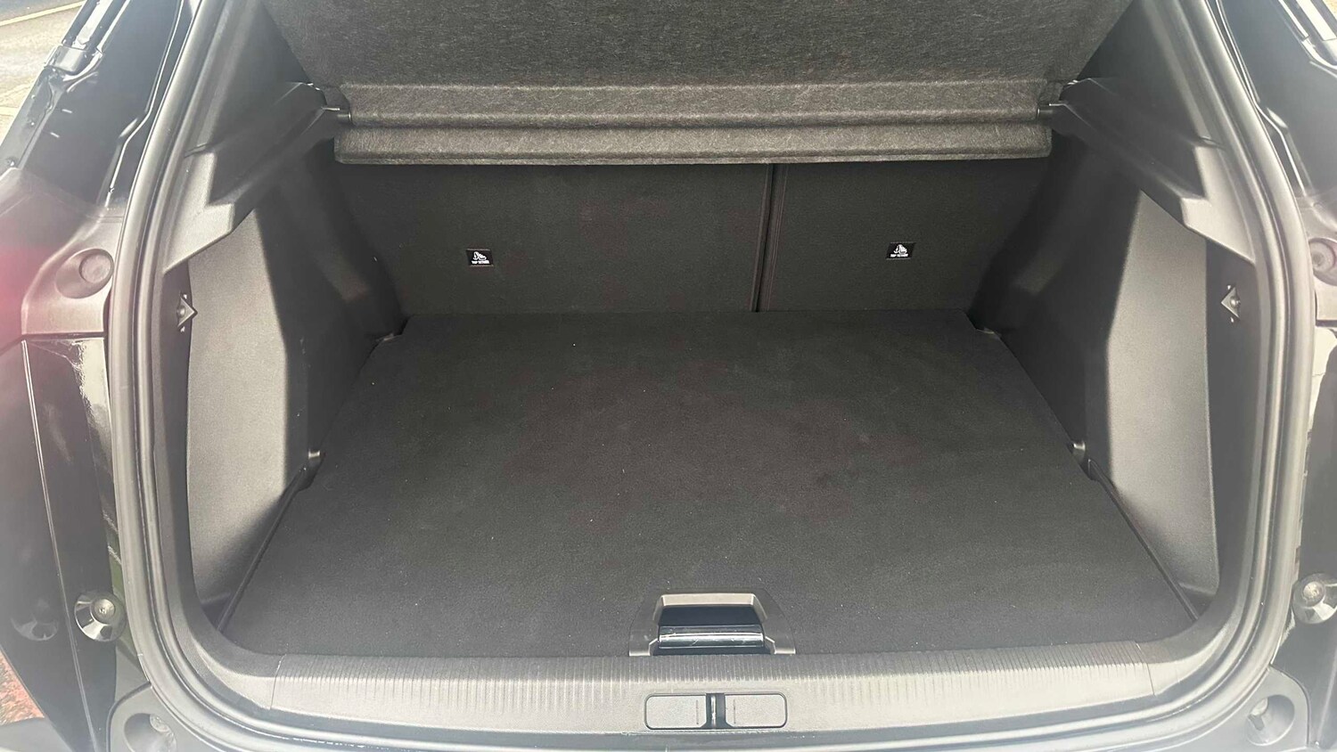 Used Peugeot 2008 for sale - 77861054: Photo 12