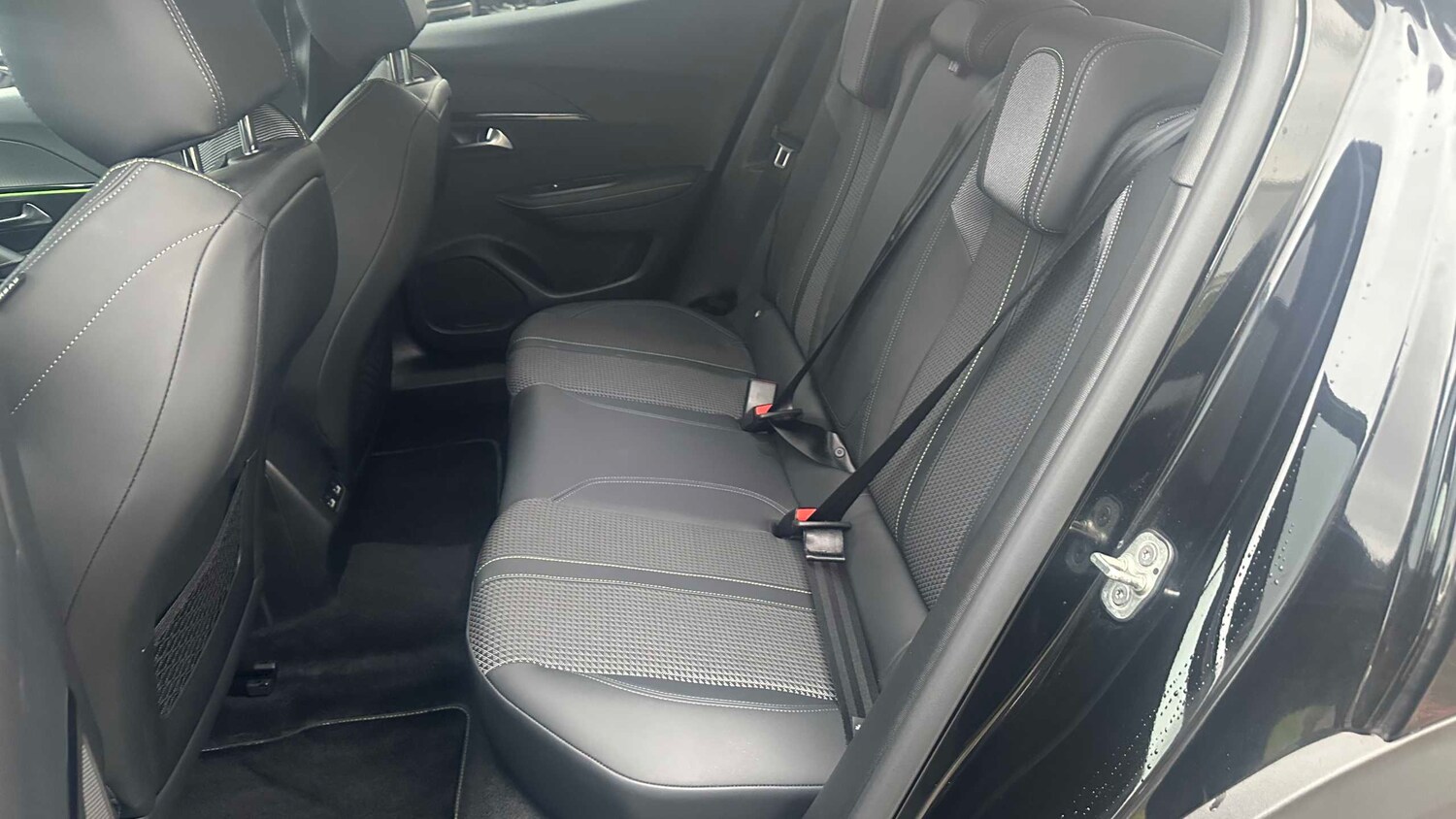 Used Peugeot 2008 for sale - 77861054: Photo 14