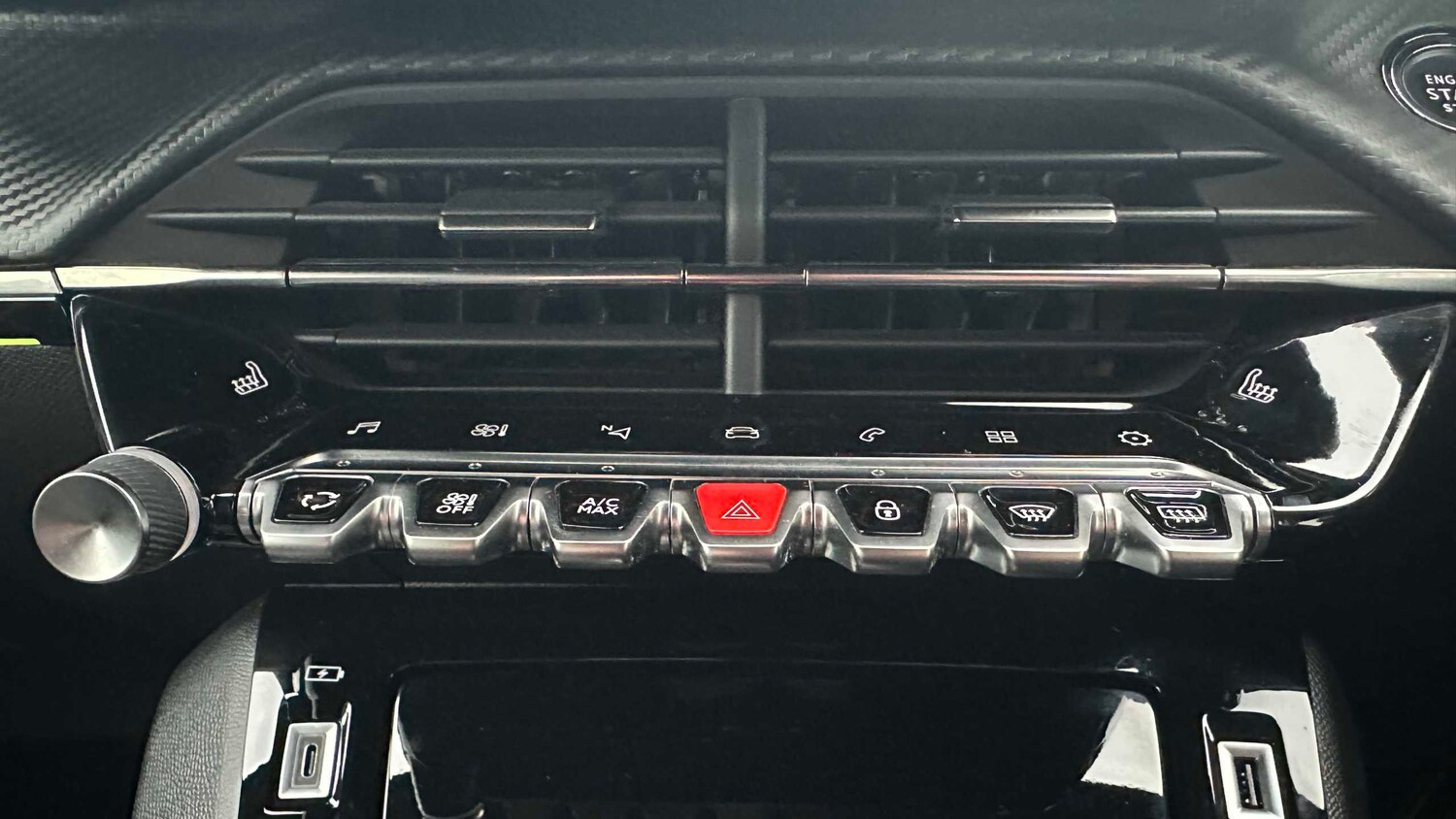 Used Peugeot 2008 for sale - 77861054: Photo 16