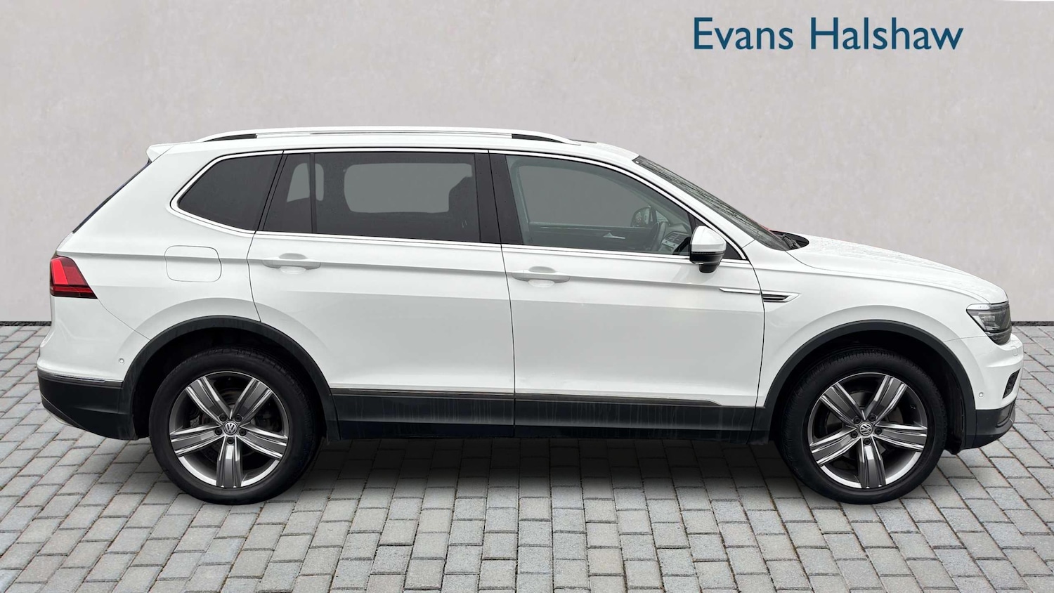 Used Volkswagen Tiguan Allspace for sale - 77861684: Photo 4
