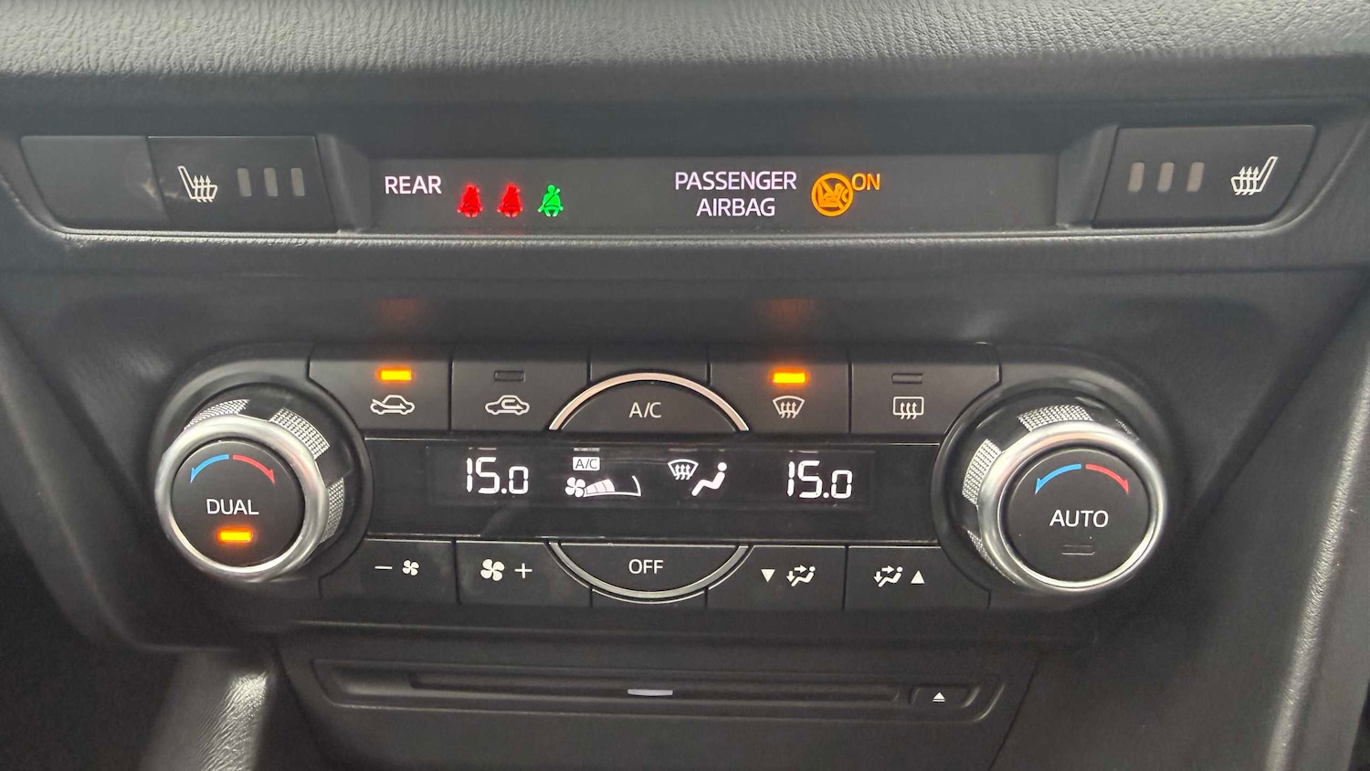 Used Mazda Mazda3 2017 for sale - 77859617: Photo 11