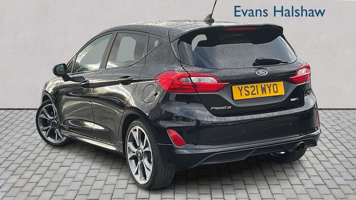 Used Ford Fiesta for sale - 77861316: Photo 2