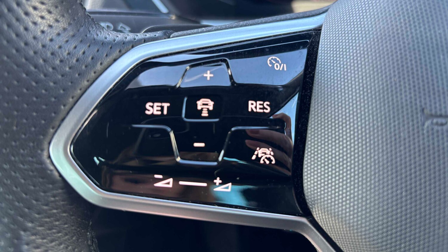 Used Volkswagen Tiguan 2021 for sale - 78161617: Photo 21