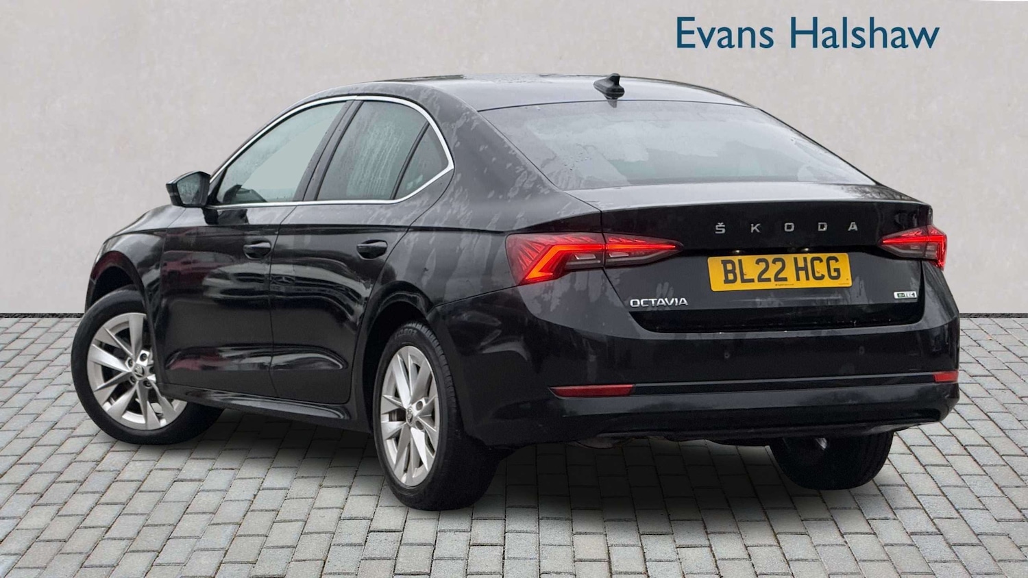 Used Skoda Octavia for sale - 77859237: Photo 2