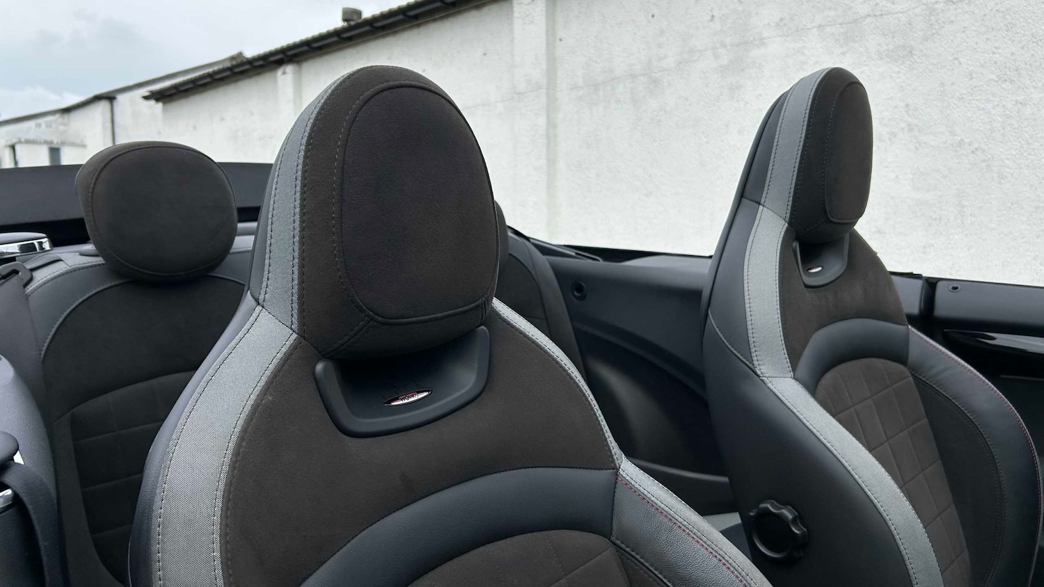 Used MINI Convertible 2022 for sale - 77942848: Photo 14