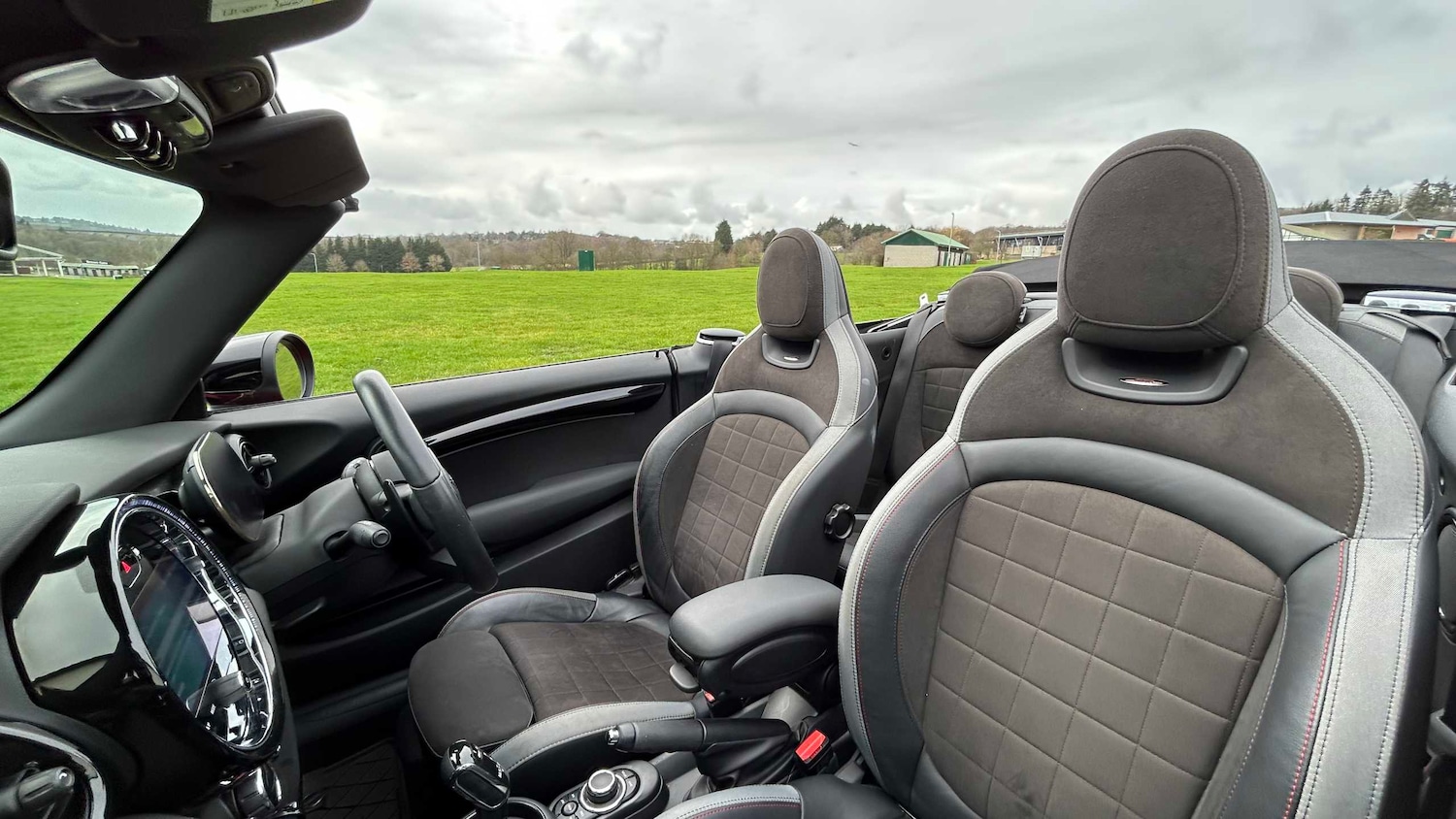 Used MINI Convertible 2022 for sale - 77942848: Photo 25